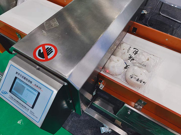 1637207596858713.jpg 2-3.jpg